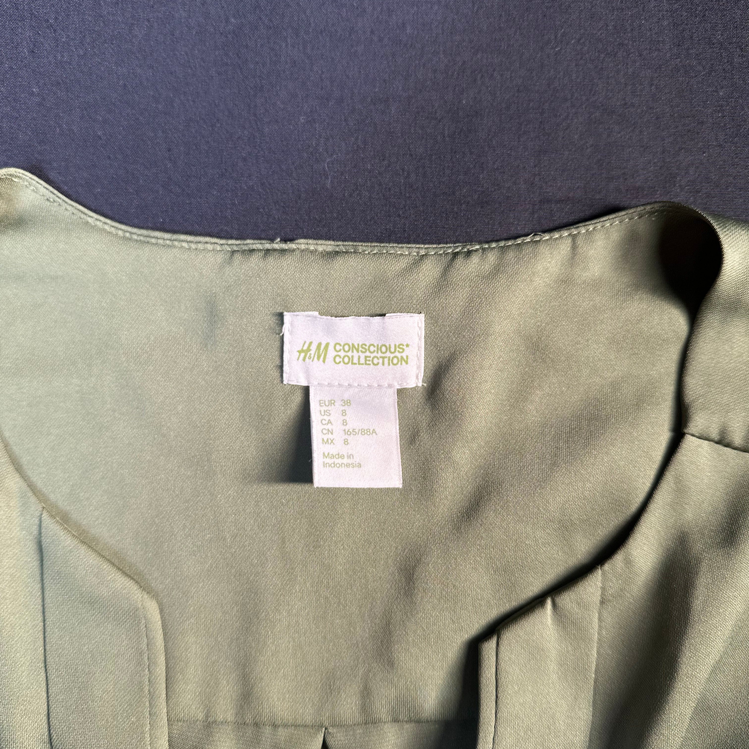 H&M - blouse - Olive - (Storlek: 38)