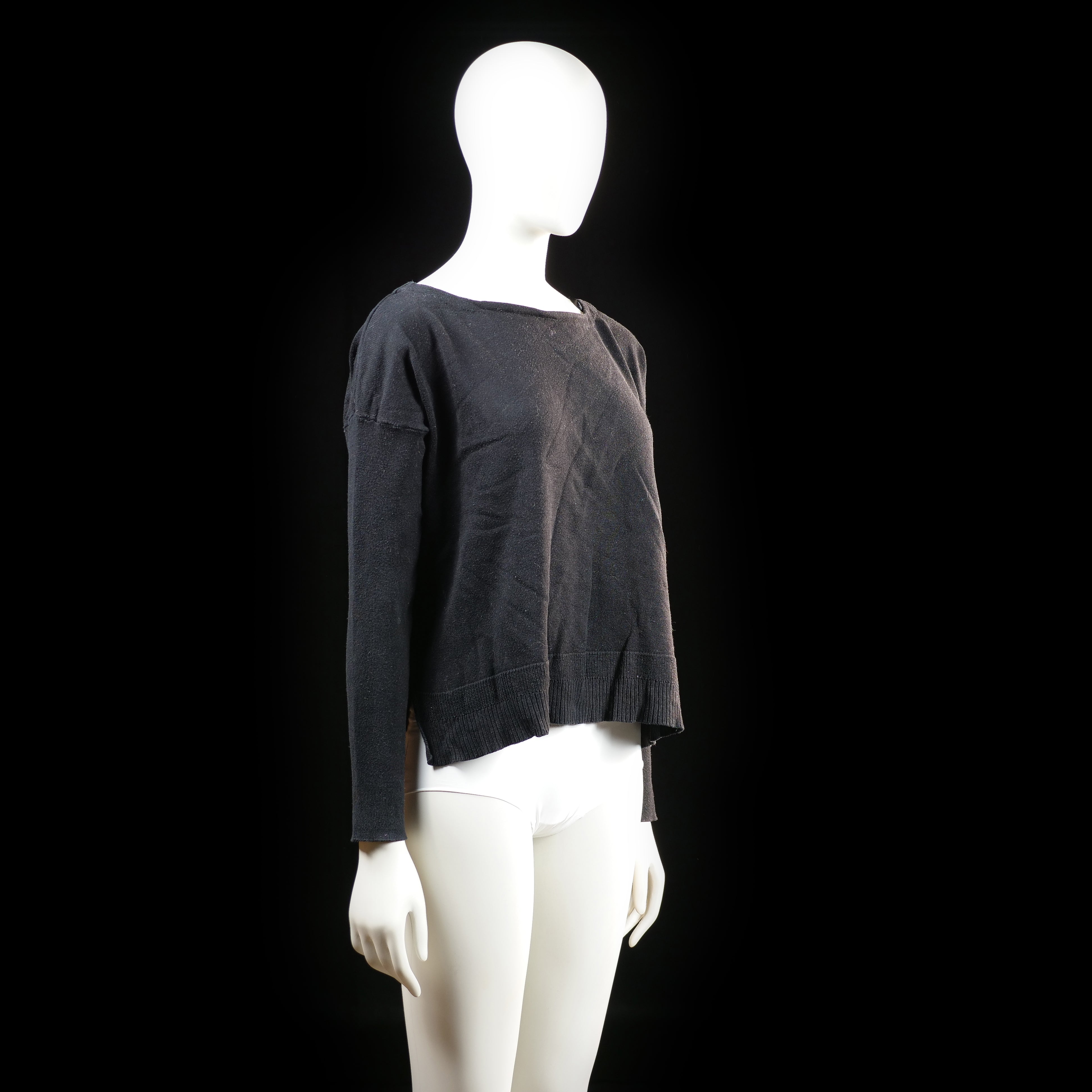 Distrikt - sweater - Black - (Storlek: M)