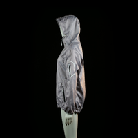 On The Peak - windbreaker - Light Gray - (Storlek: 44)