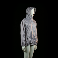 On The Peak - windbreaker - Light Gray - (Storlek: 44)