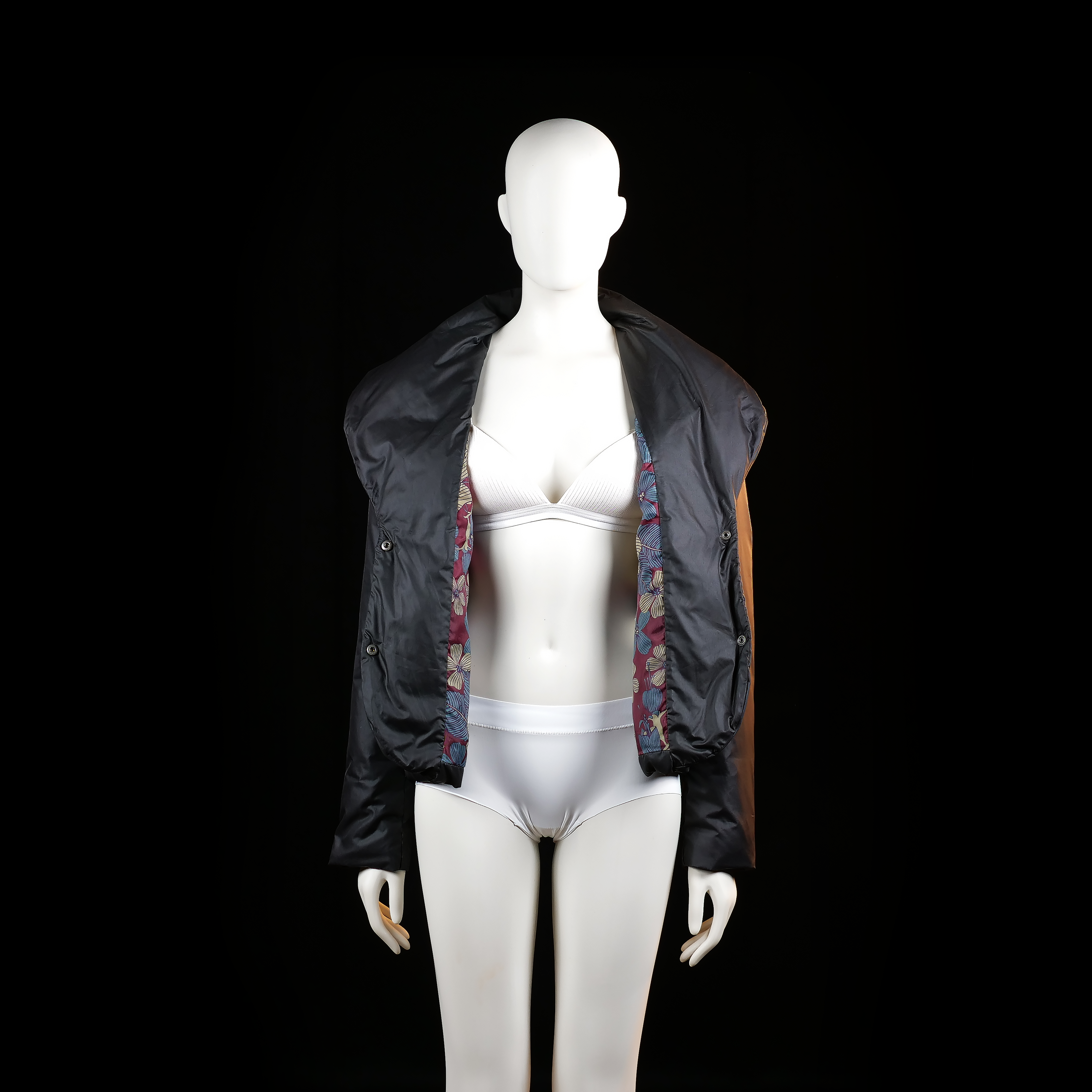 Sisley - padded jacket - Black - (Storlek: M)